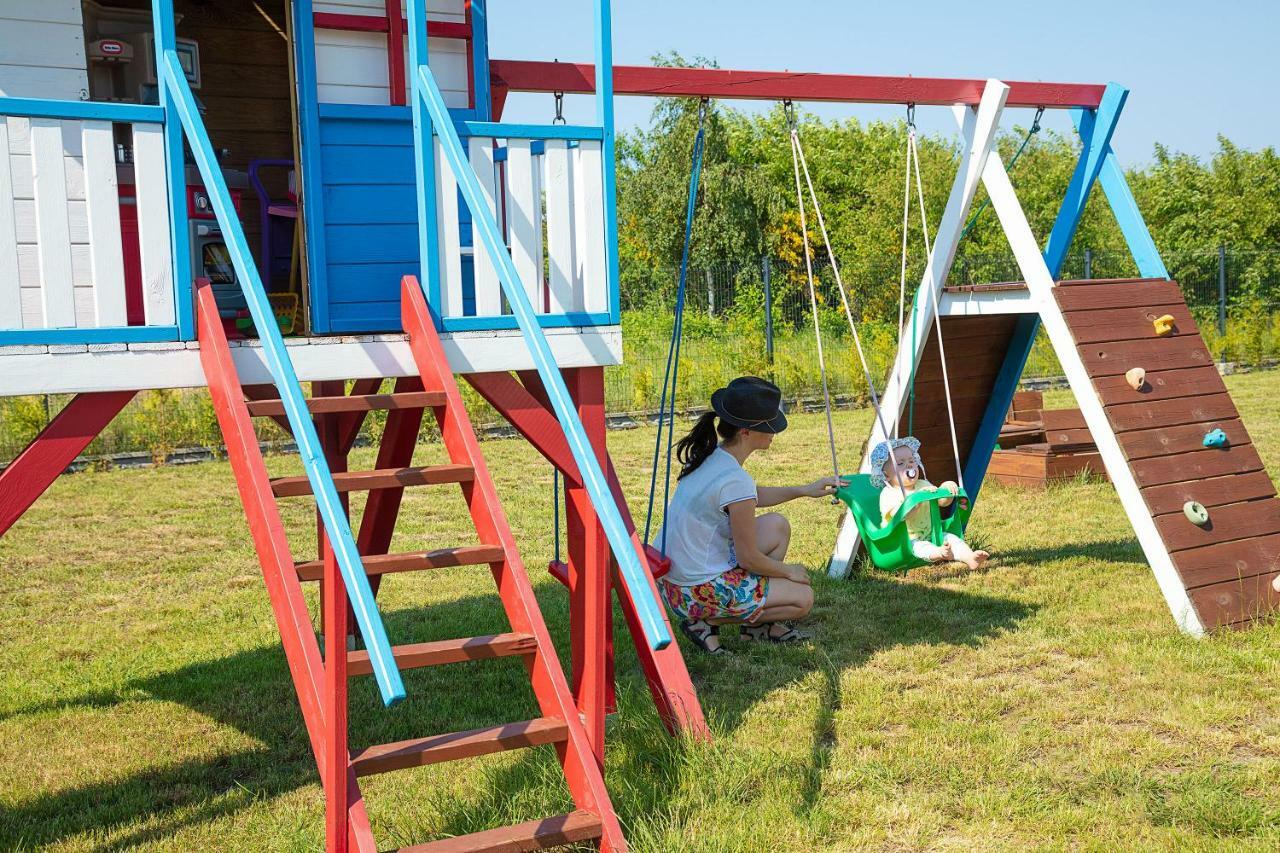 Domki Letniskowe Jastrzebia Park Jastrzębia Góra Buitenkant foto